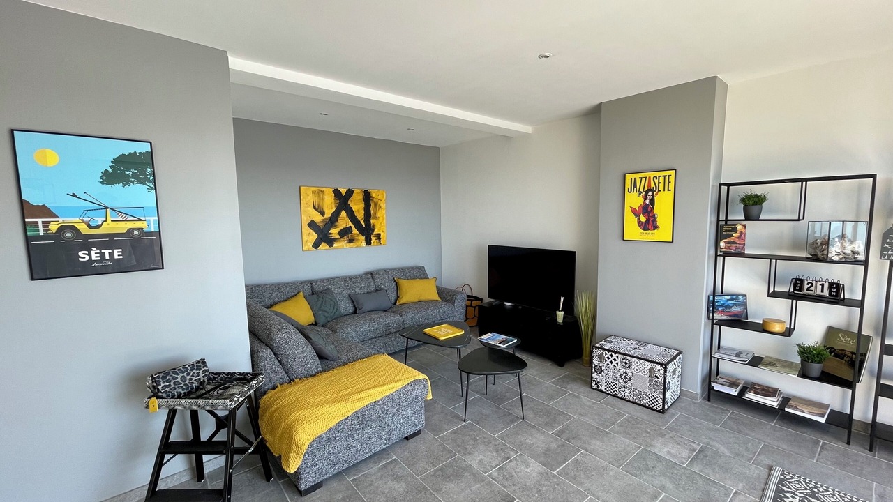 Photo of Livingroom in Sete