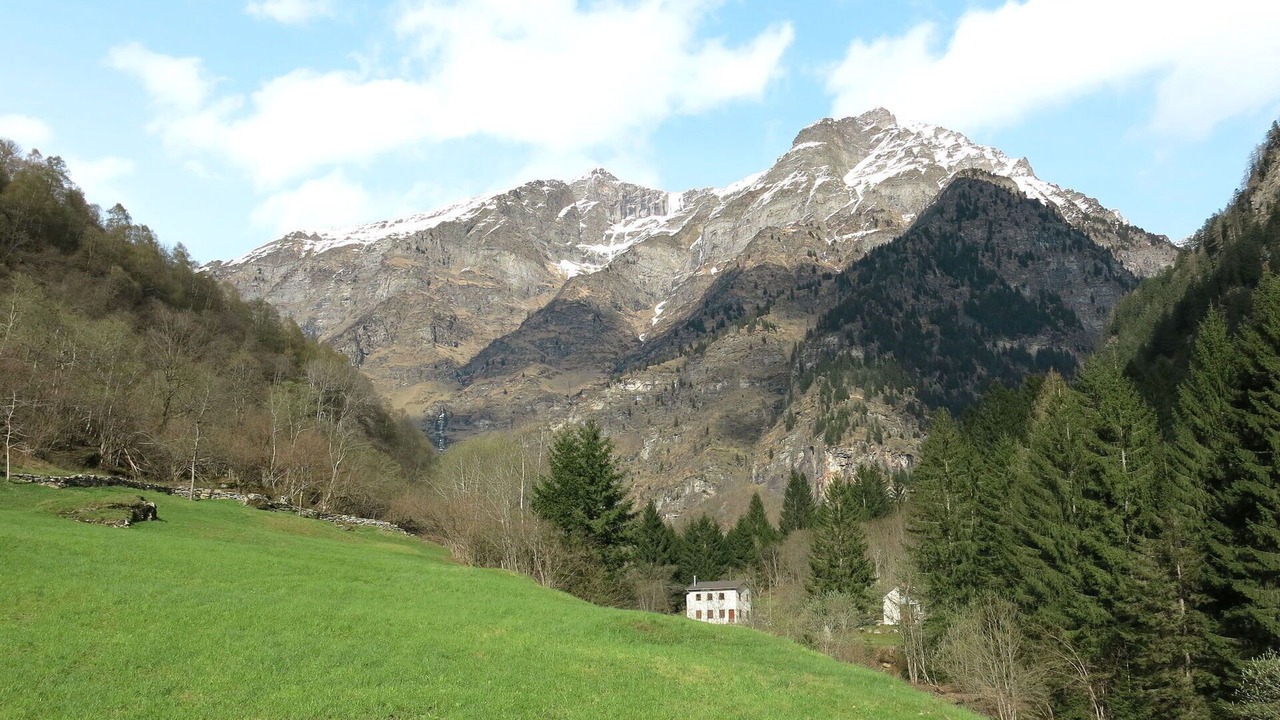 Photo of Outdoor in Malvaglia-dagro