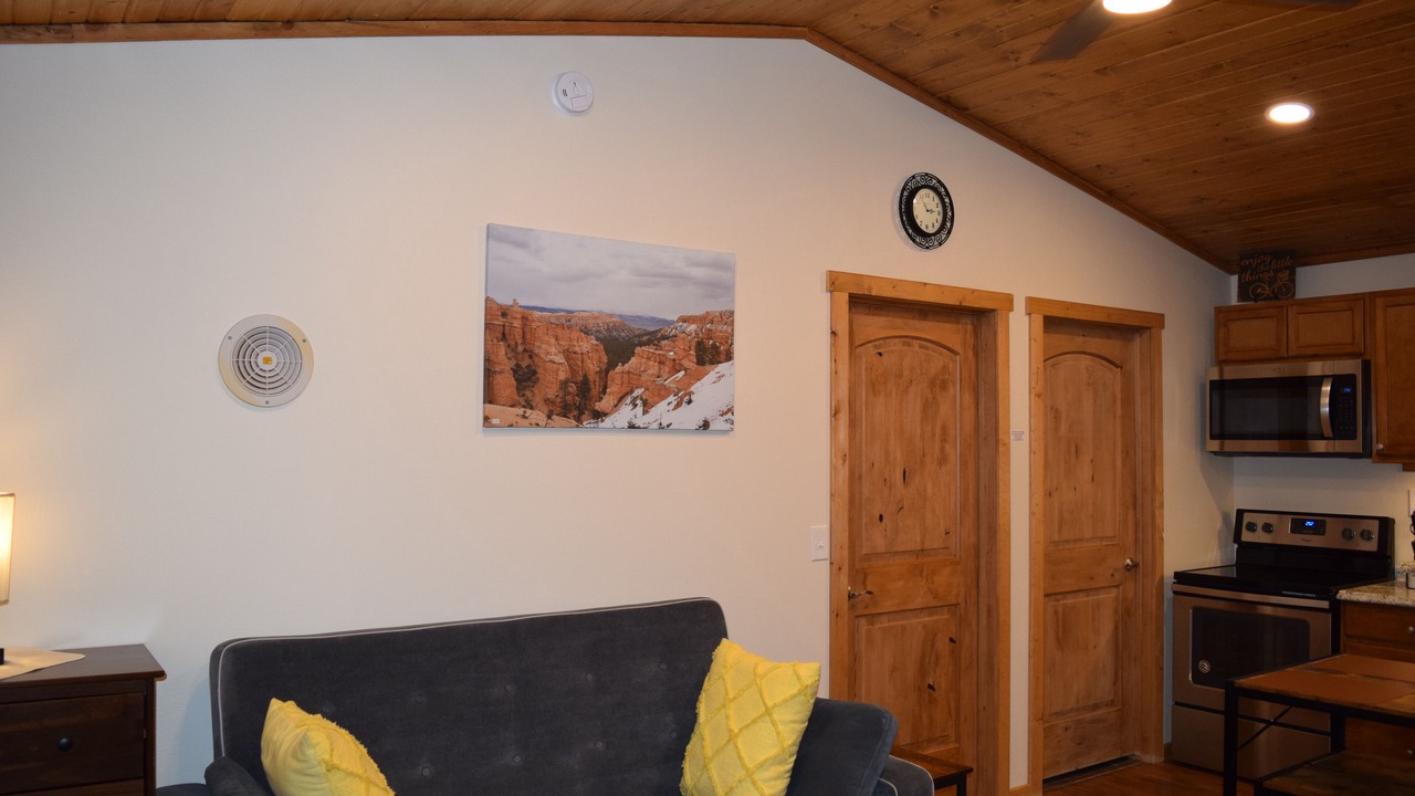 Photo of Livingroom in Cannonville