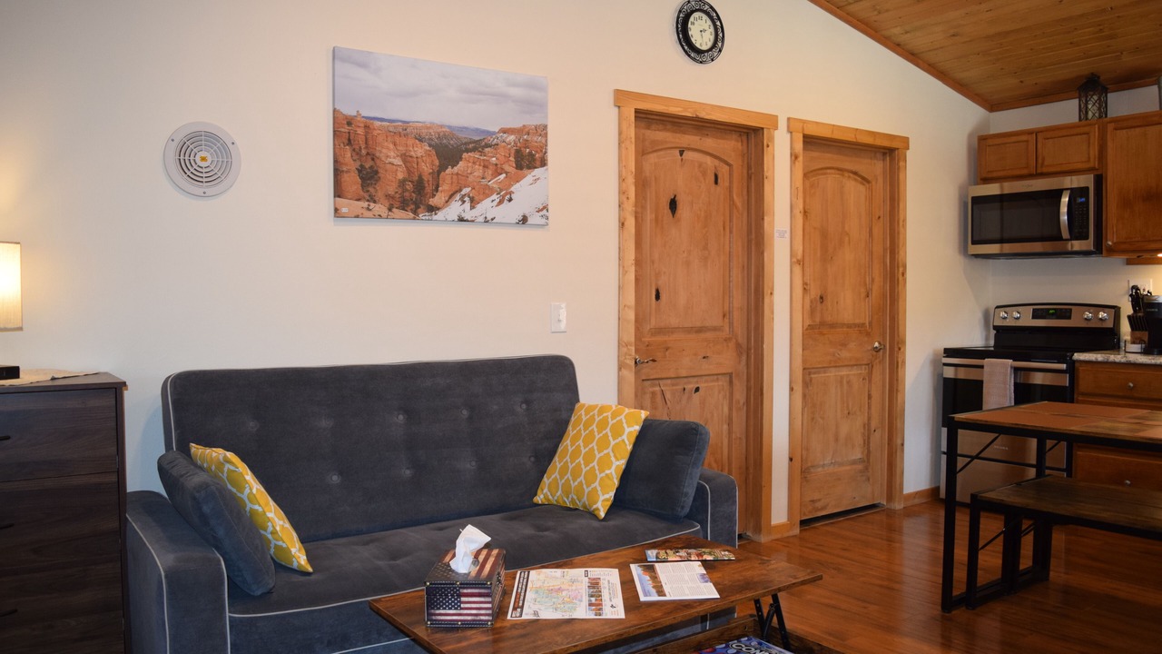 Photo of Livingroom in Cannonville