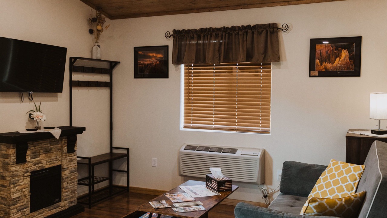 Photo of Livingroom in Cannonville