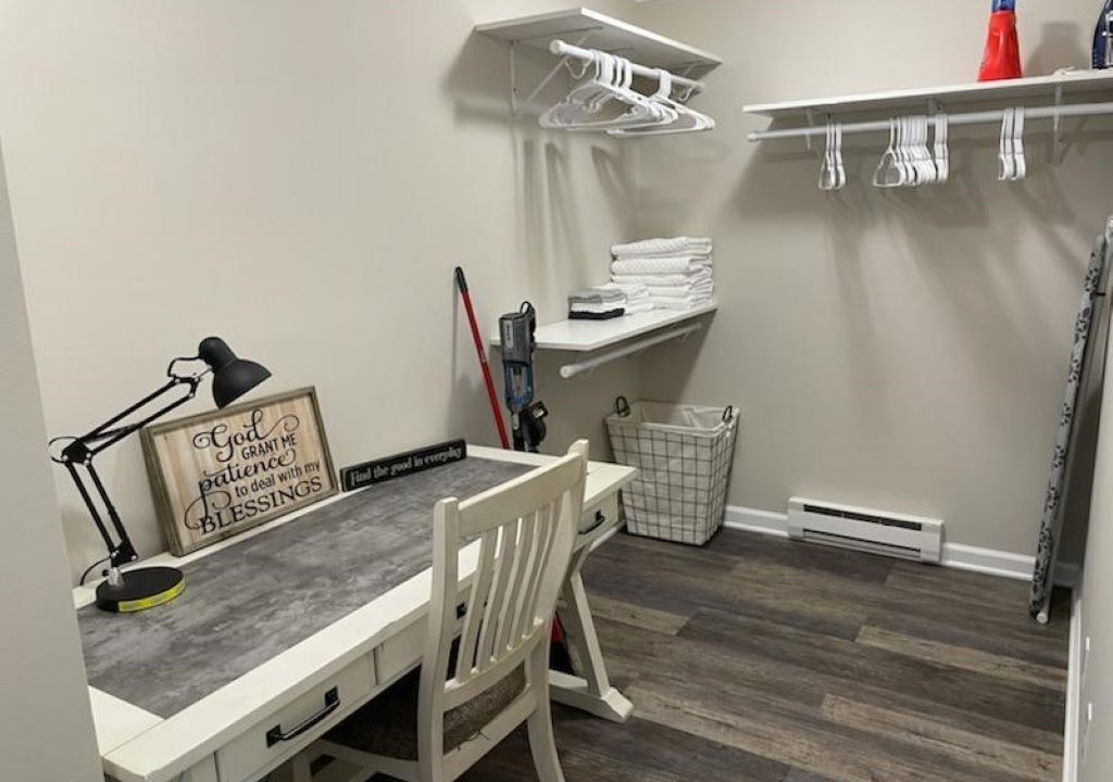 Photo of Bedroom in Holly
