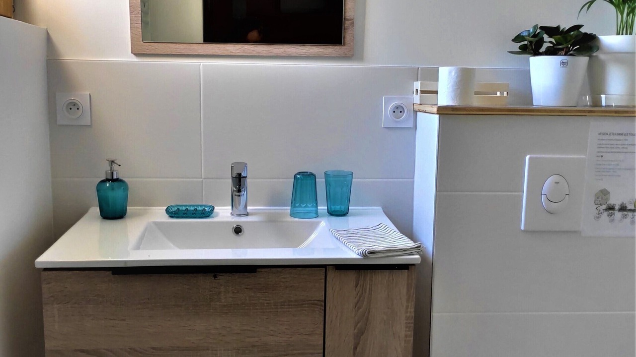 Photo of Bathroom in Lagorce