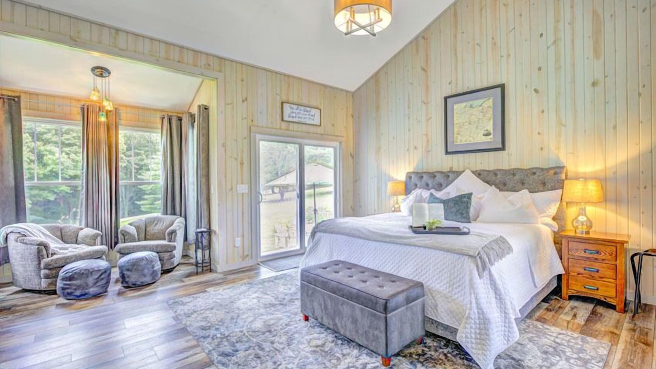 Photo of Bedroom in Logan