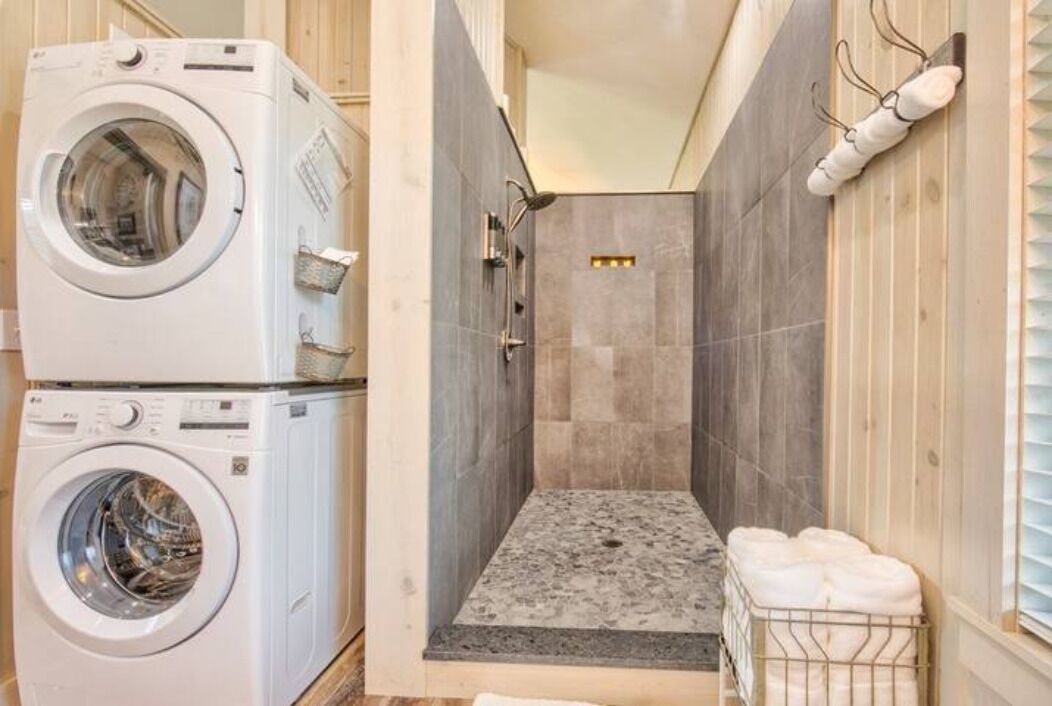 Photo of Bathroom in Logan