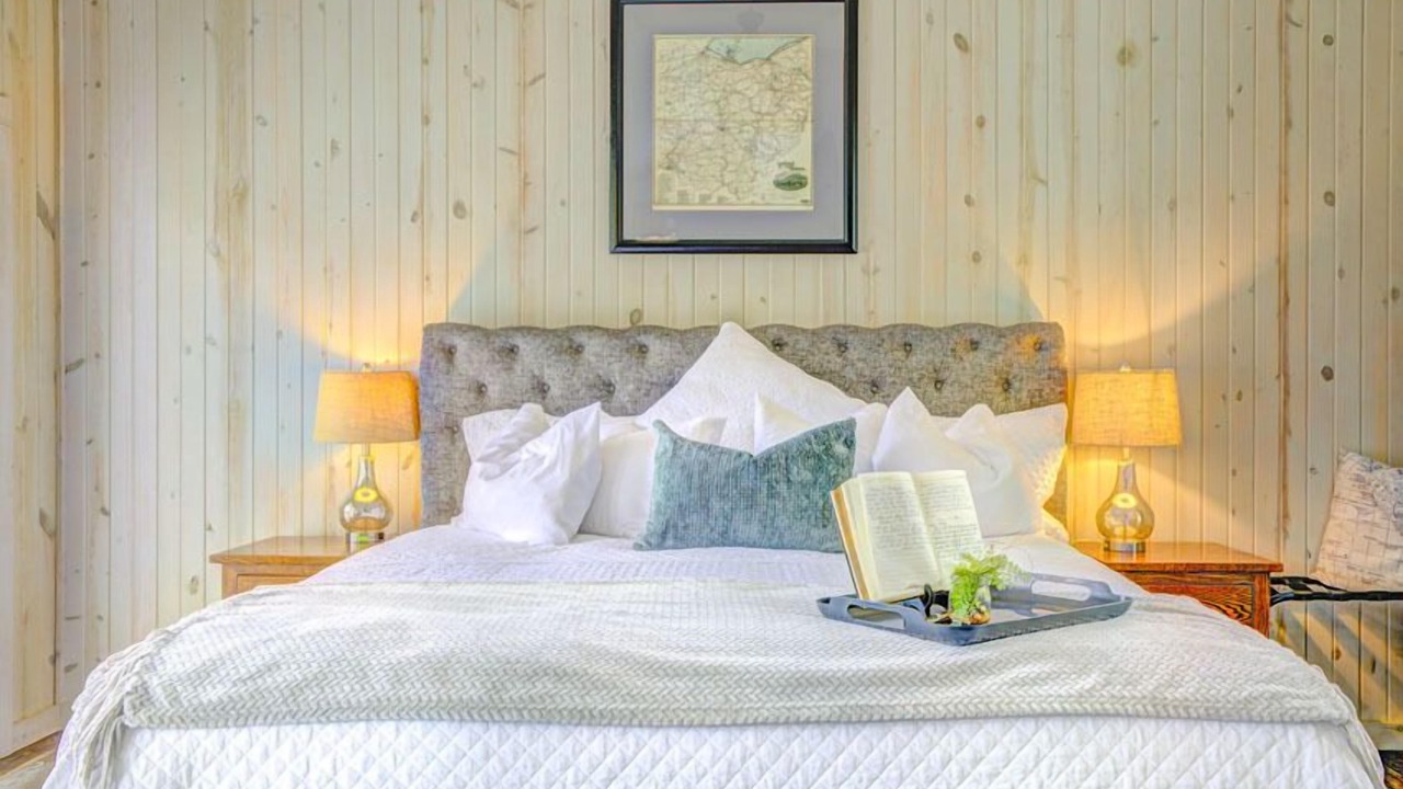 Photo of Bedroom in Logan