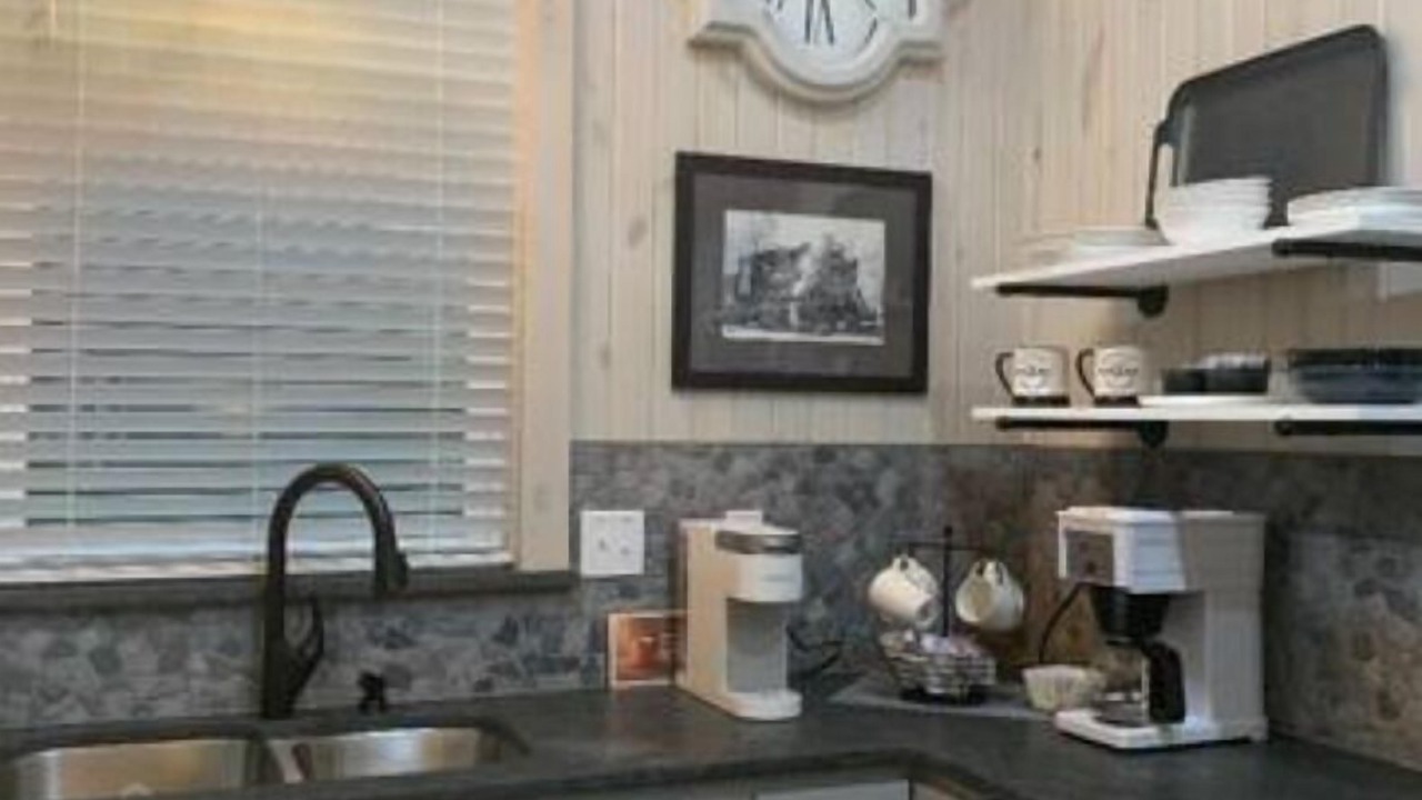 Photo of Kitchen in Logan
