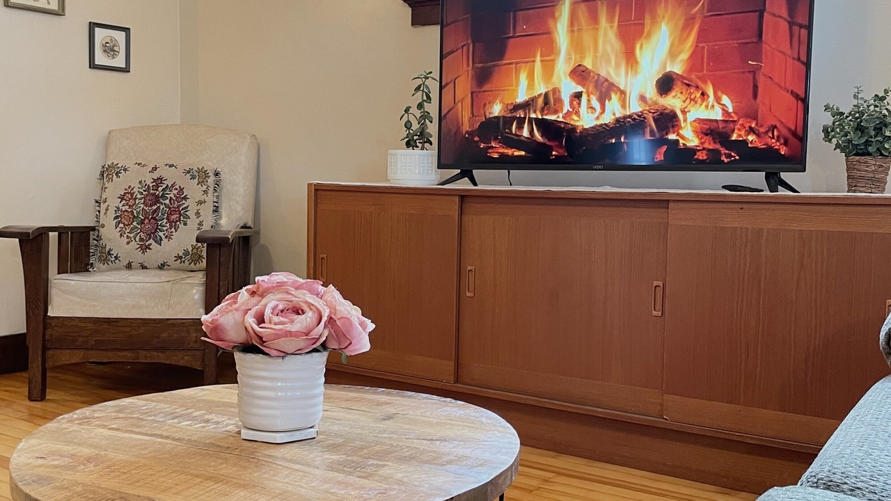 Photo of Livingroom in Two Rivers