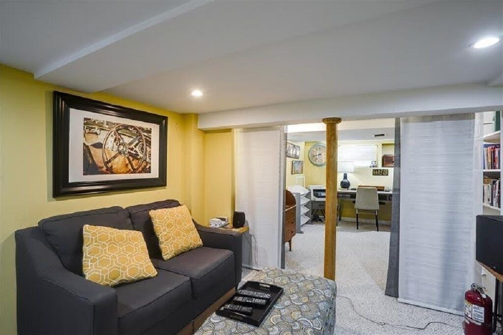 Photo of Livingroom in Livonia