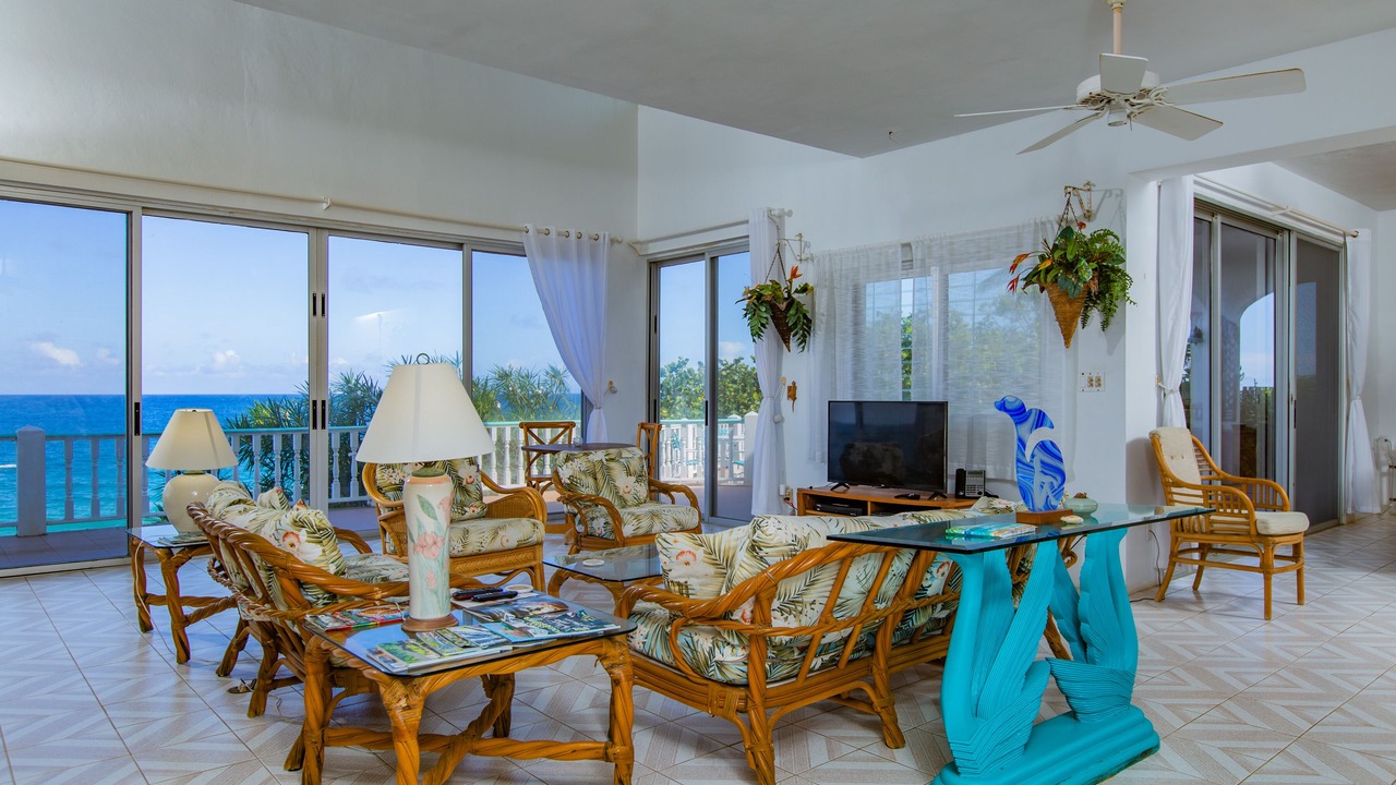 Photo of Livingroom in Estate La Vallee