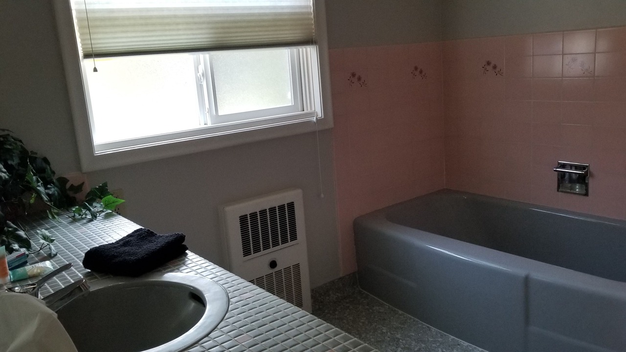 Photo of Bathroom in Grangeville