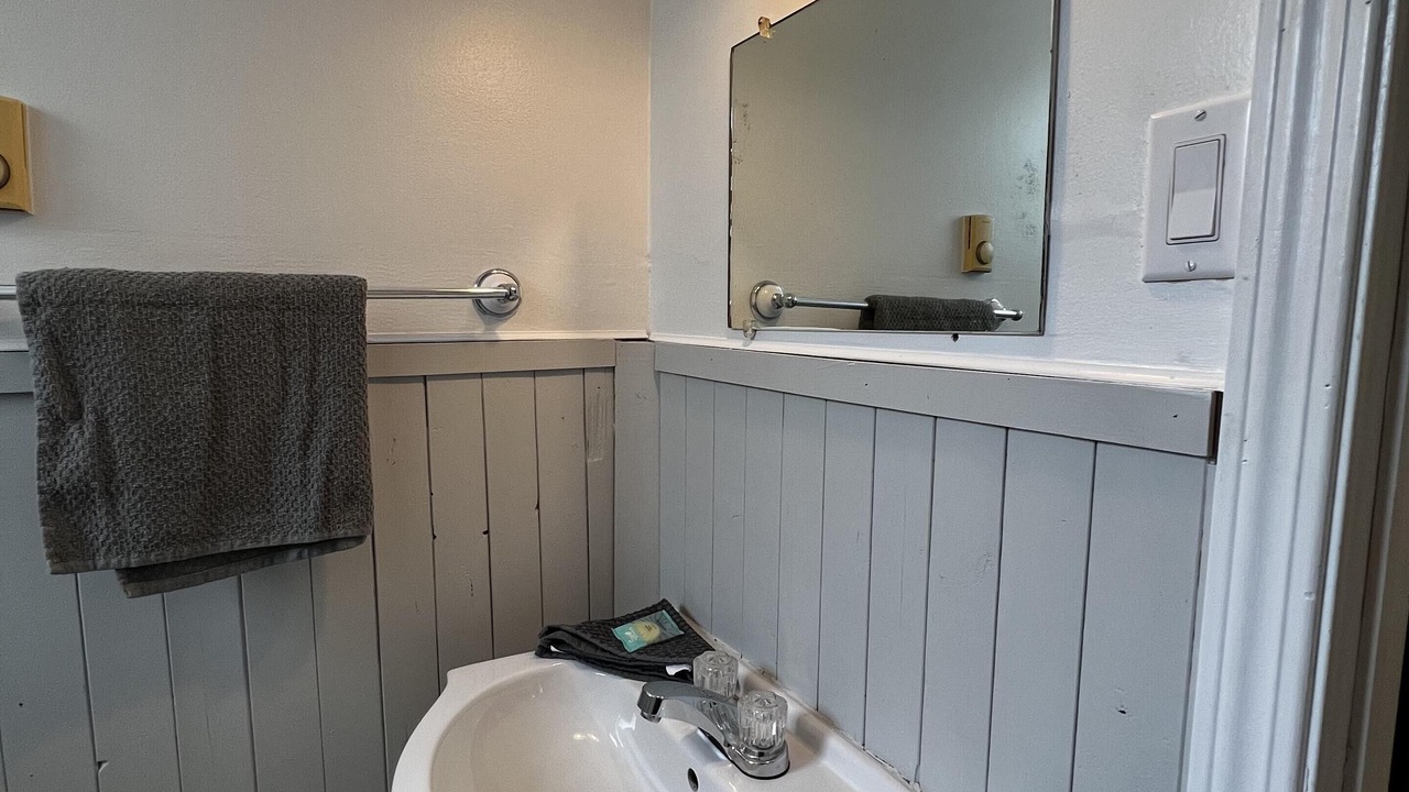 Photo of Bathroom in Wasaga Beach