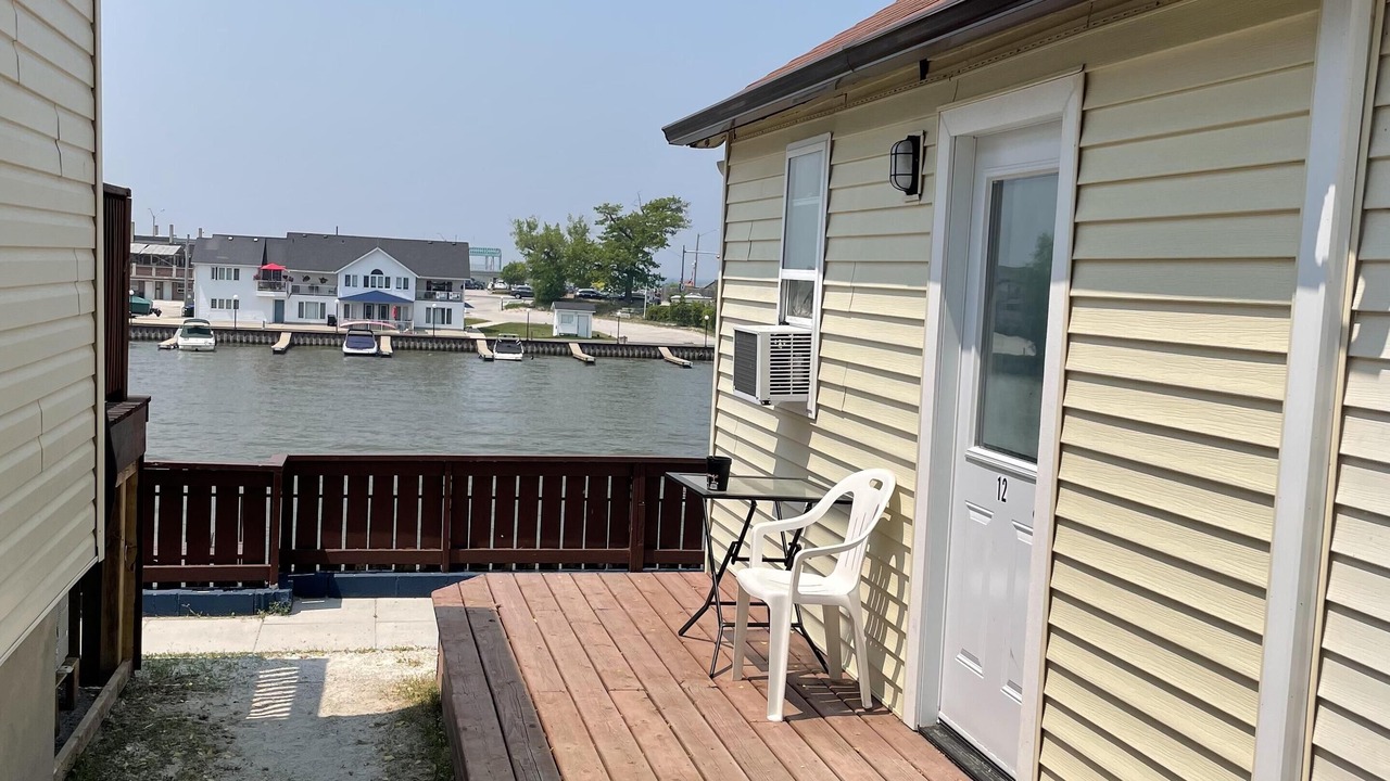 Photo of Patio Balcony in Wasaga Beach