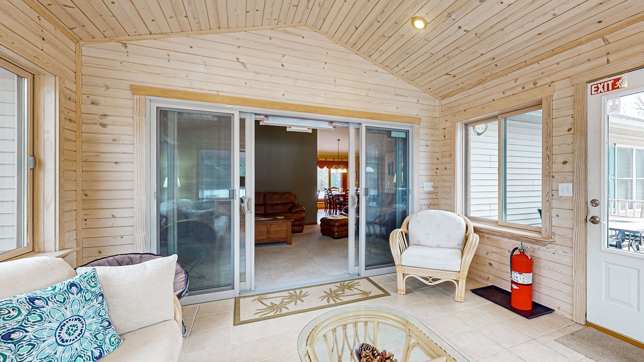 Photo of Livingroom in New Lisbon
