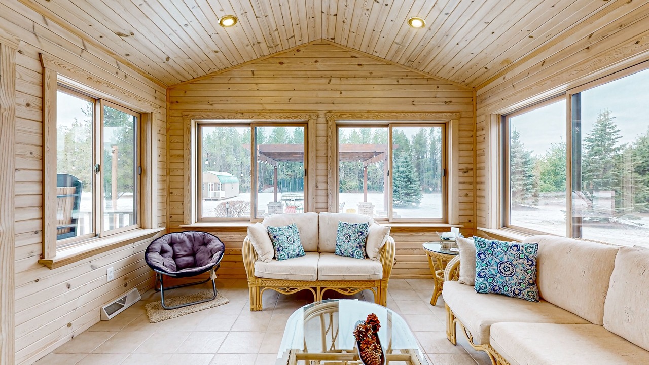 Photo of Livingroom in New Lisbon