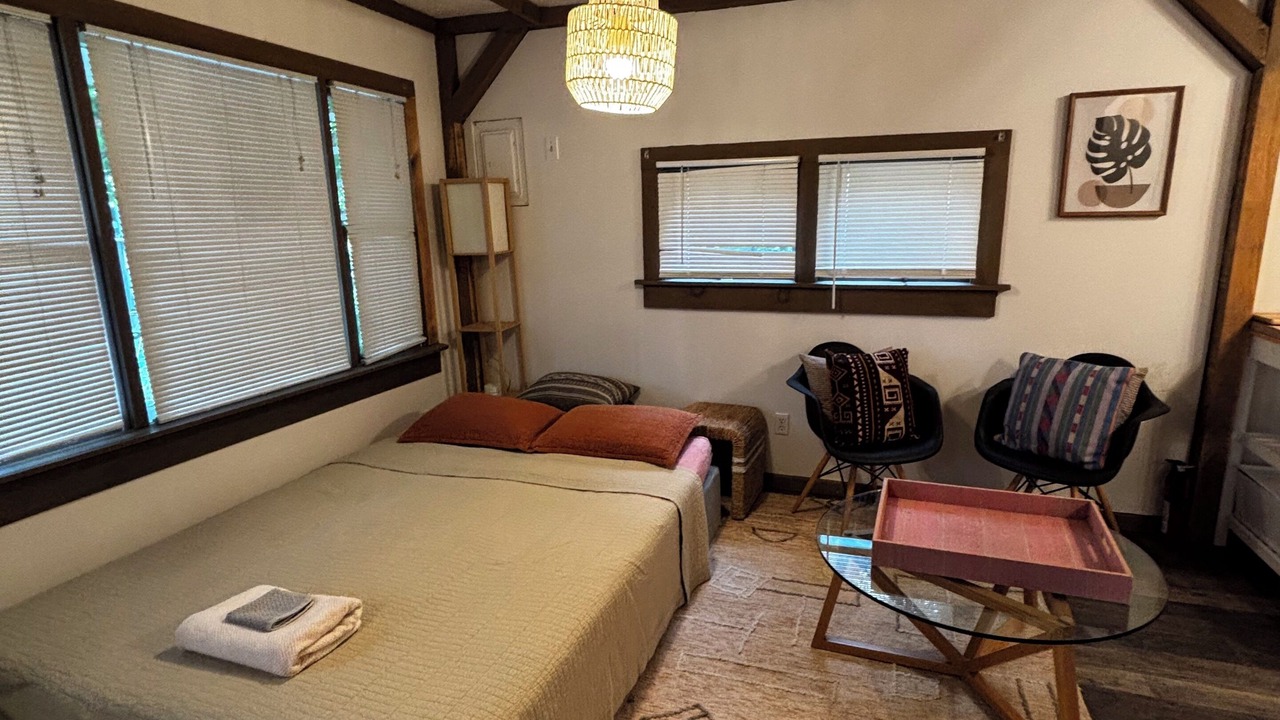 Photo of Bedroom in Phoenicia