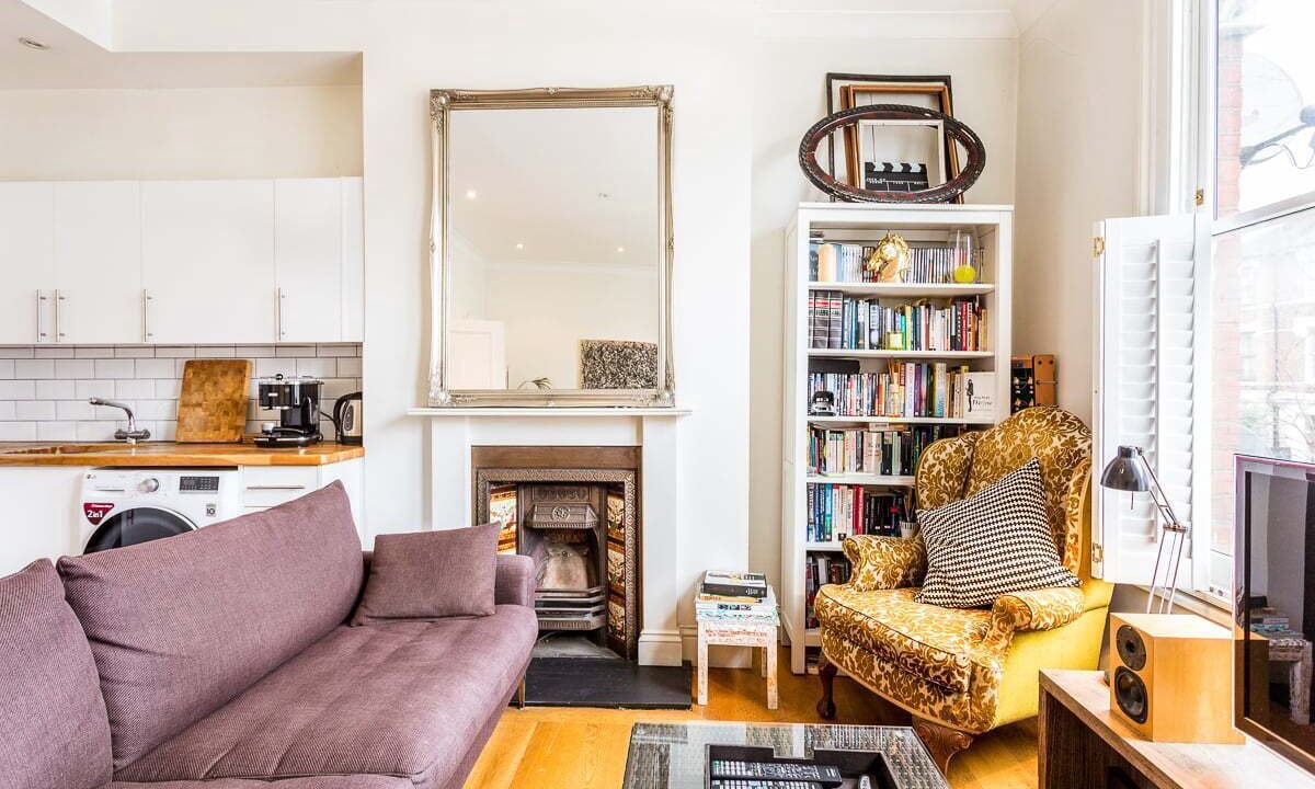 Photo of Livingroom in St. Helen's