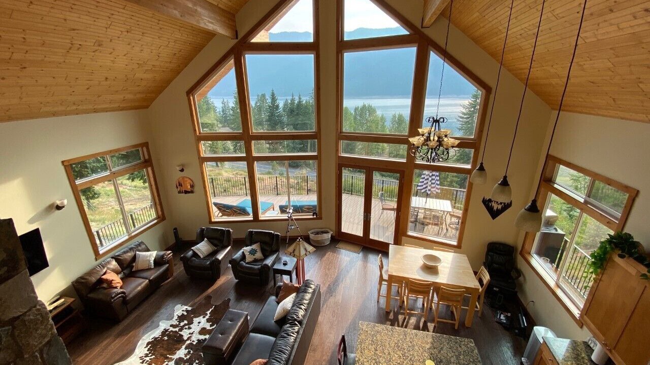 Photo of Livingroom in Cle Elum