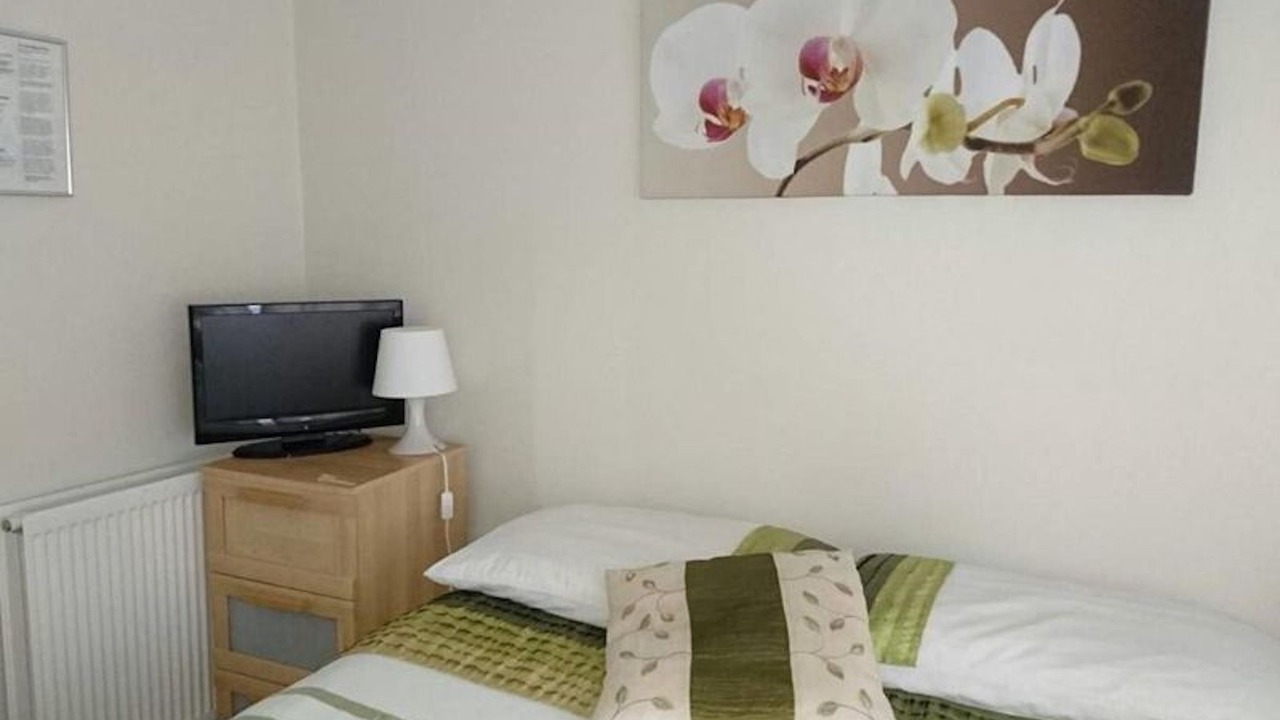 Photo of Bedroom in Harlington