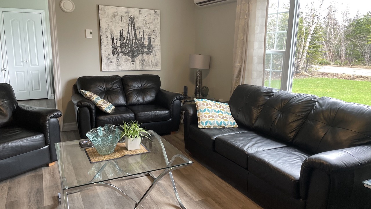 Photo of Livingroom in Terra Nova