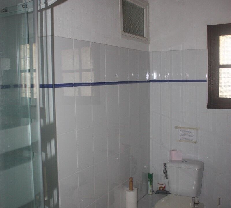 Photo of Bathroom in Limoux