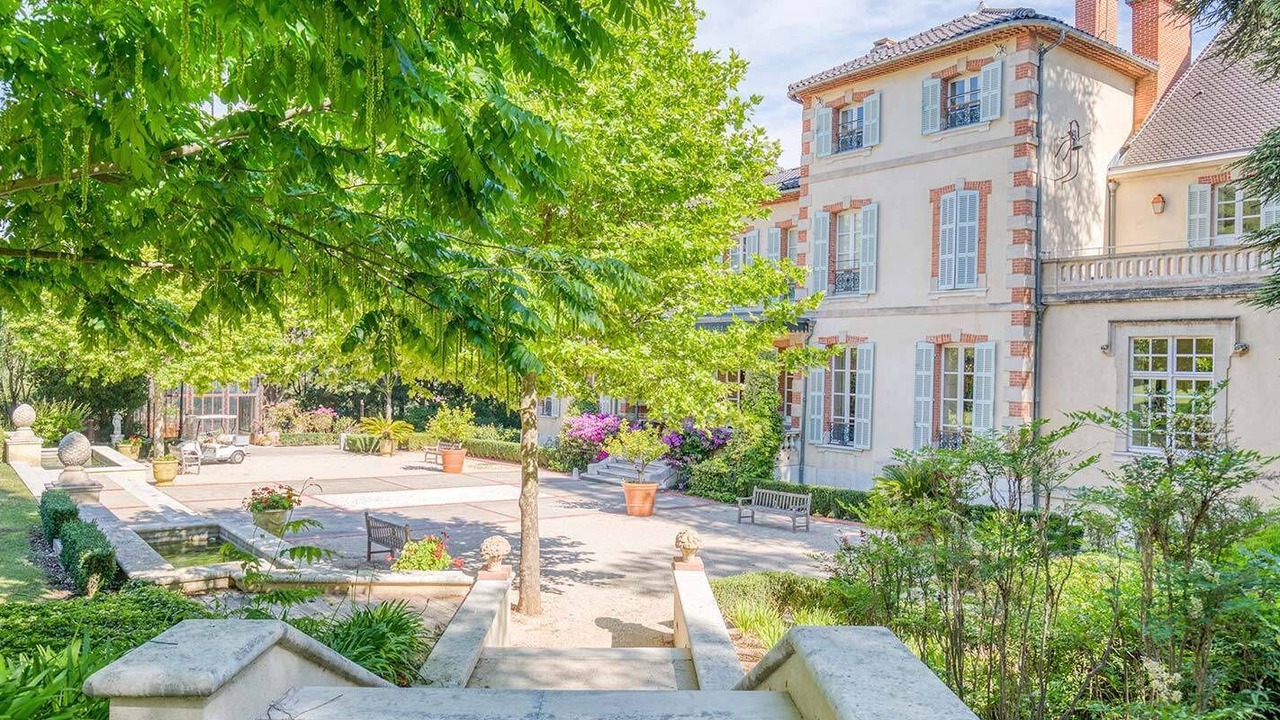 Photo of Outdoor in Saint-Marcel