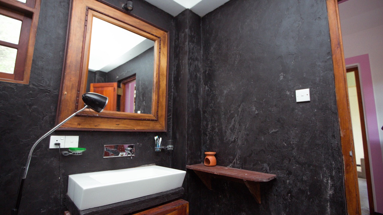 Photo of Bathroom in Darga Town