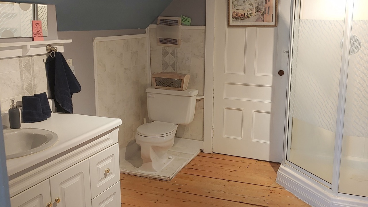 Photo of Bathroom in Barton