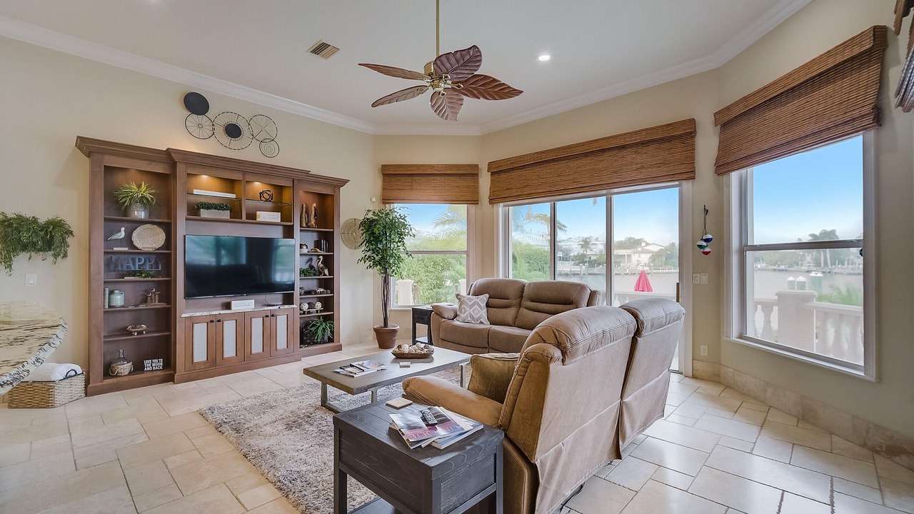 Photo of Livingroom in Siesta Key