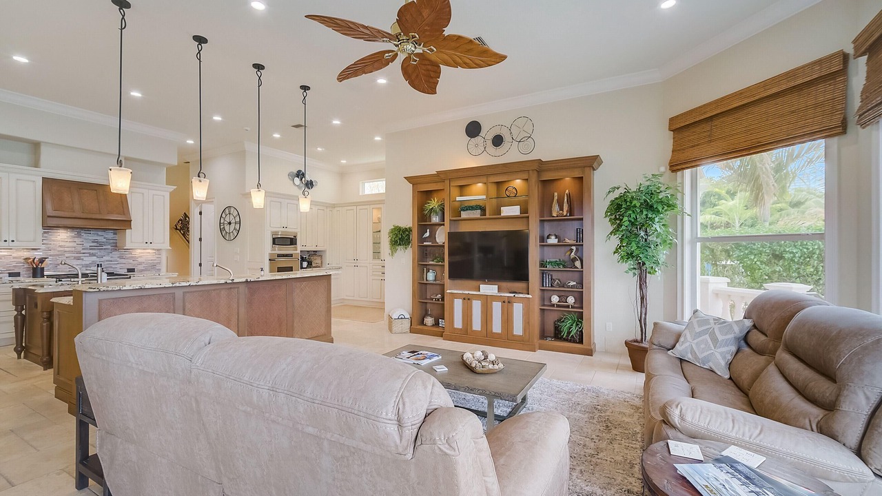 Photo of Livingroom in Siesta Key
