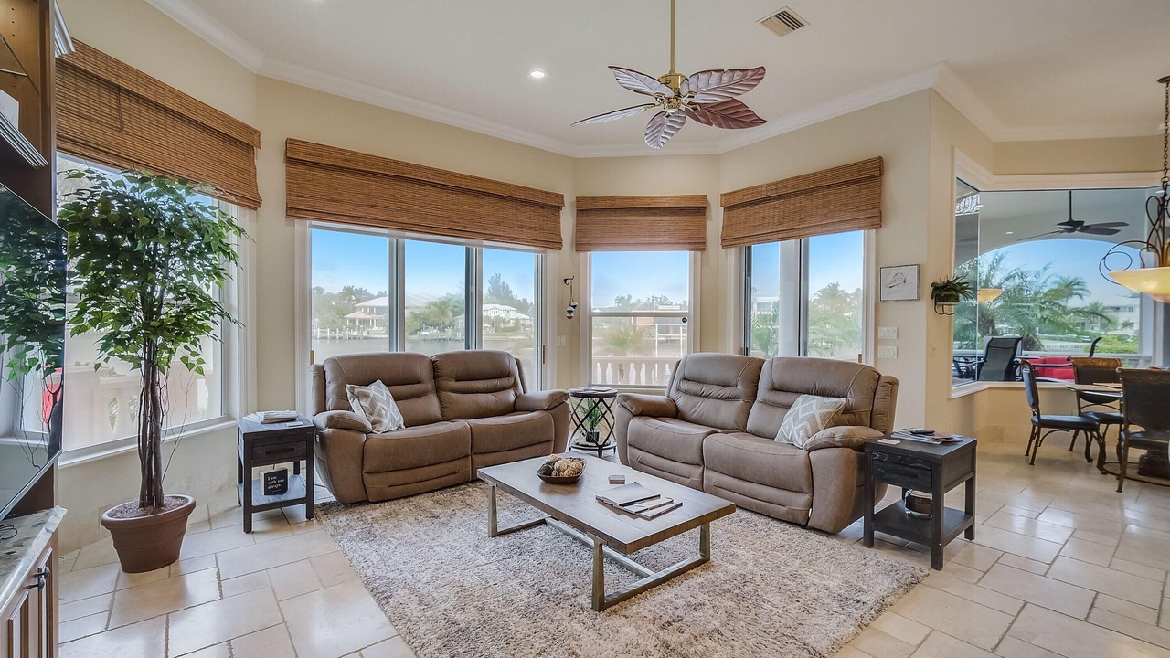 Photo of Livingroom in Siesta Key