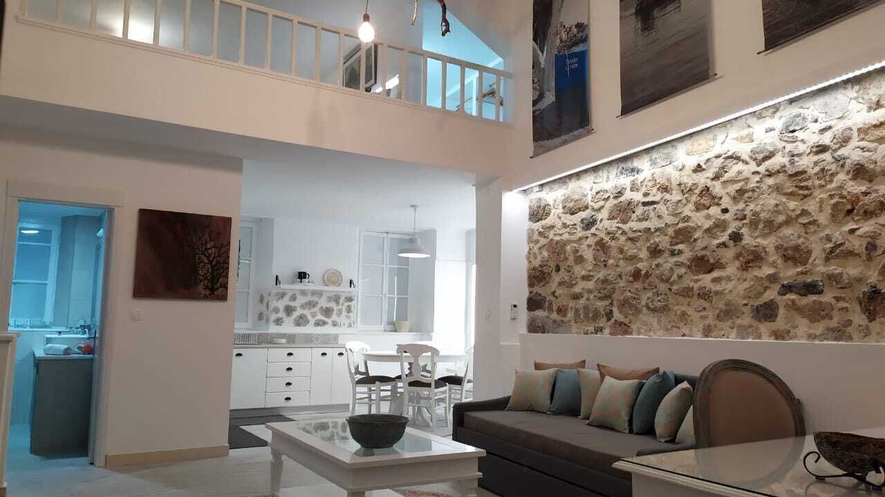 Photo of Livingroom in Pothia