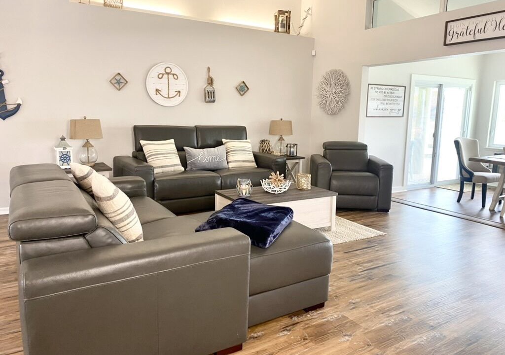 Photo of Livingroom in Palm Harbor