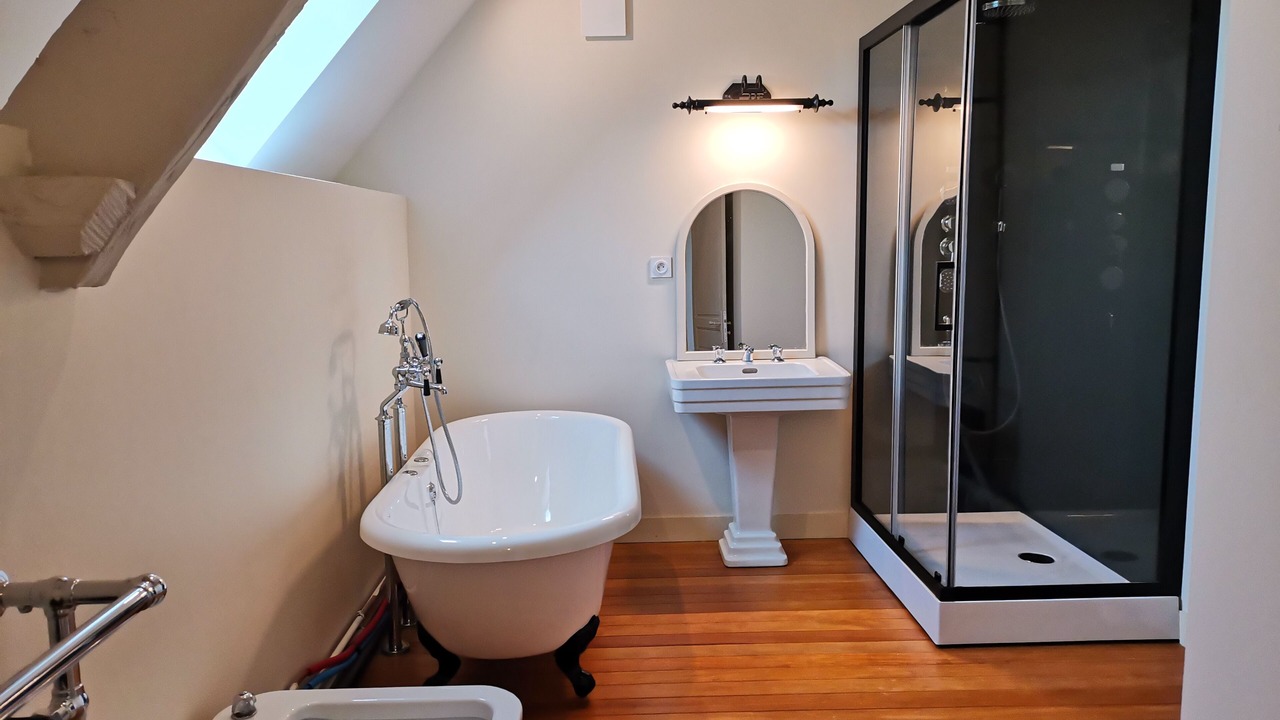 Photo of Bathroom in Canchy