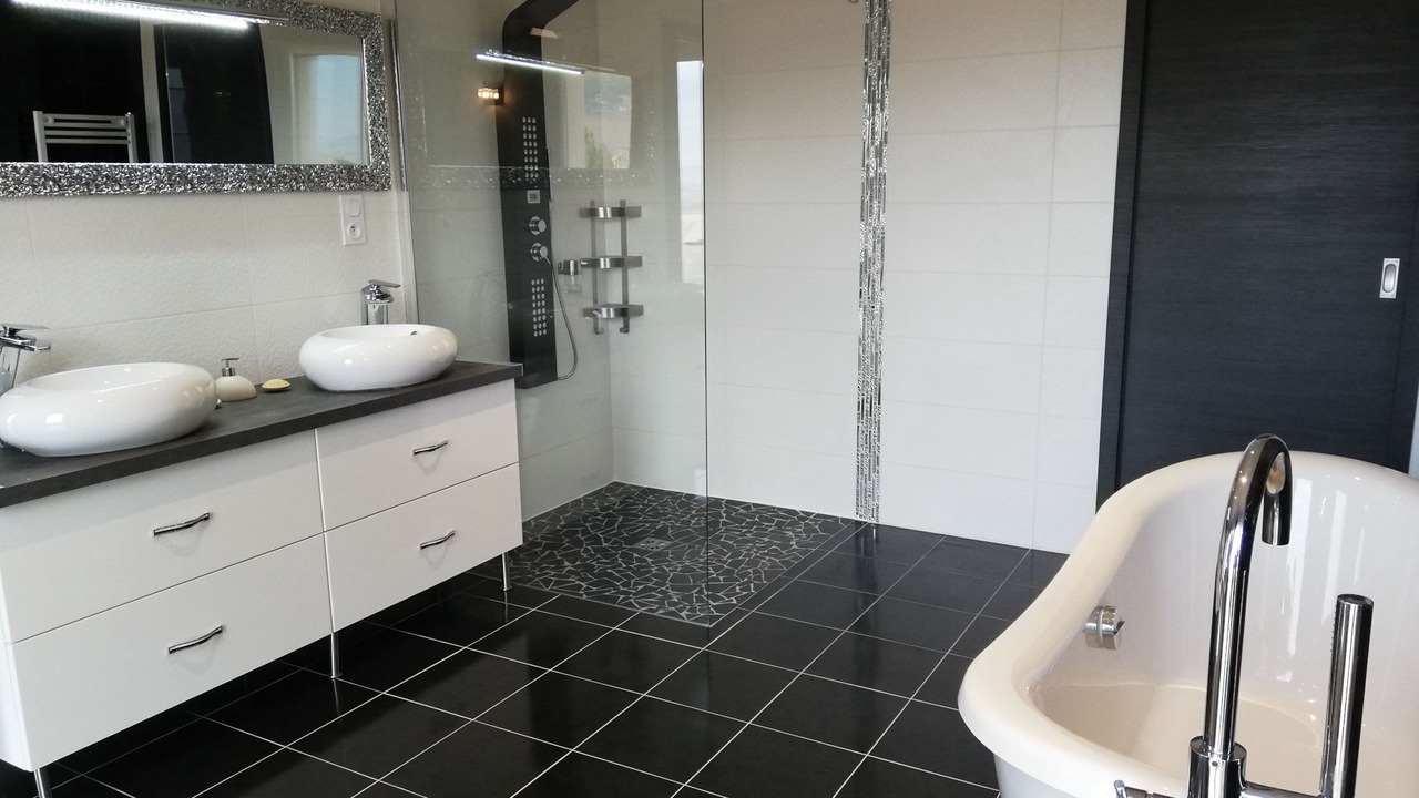 Photo of Bathroom in Theize