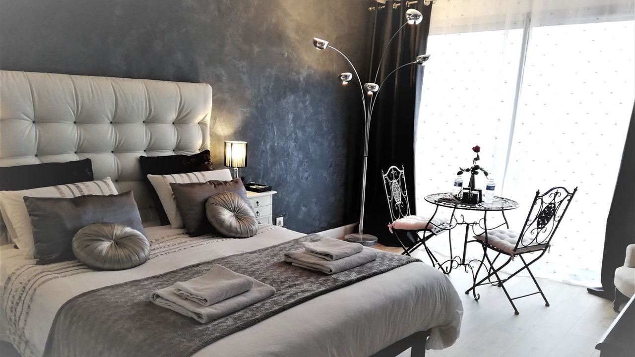 Photo of Bedroom in Theize