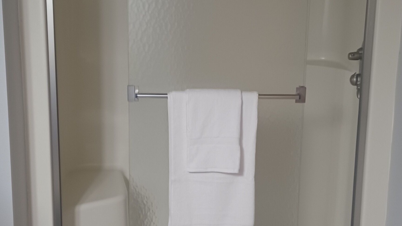 Photo of Bathroom in Arkdale