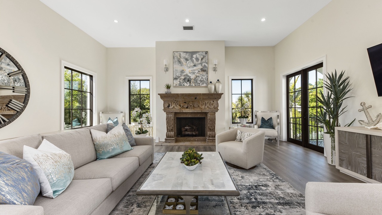 Photo of Livingroom in Bay Isle