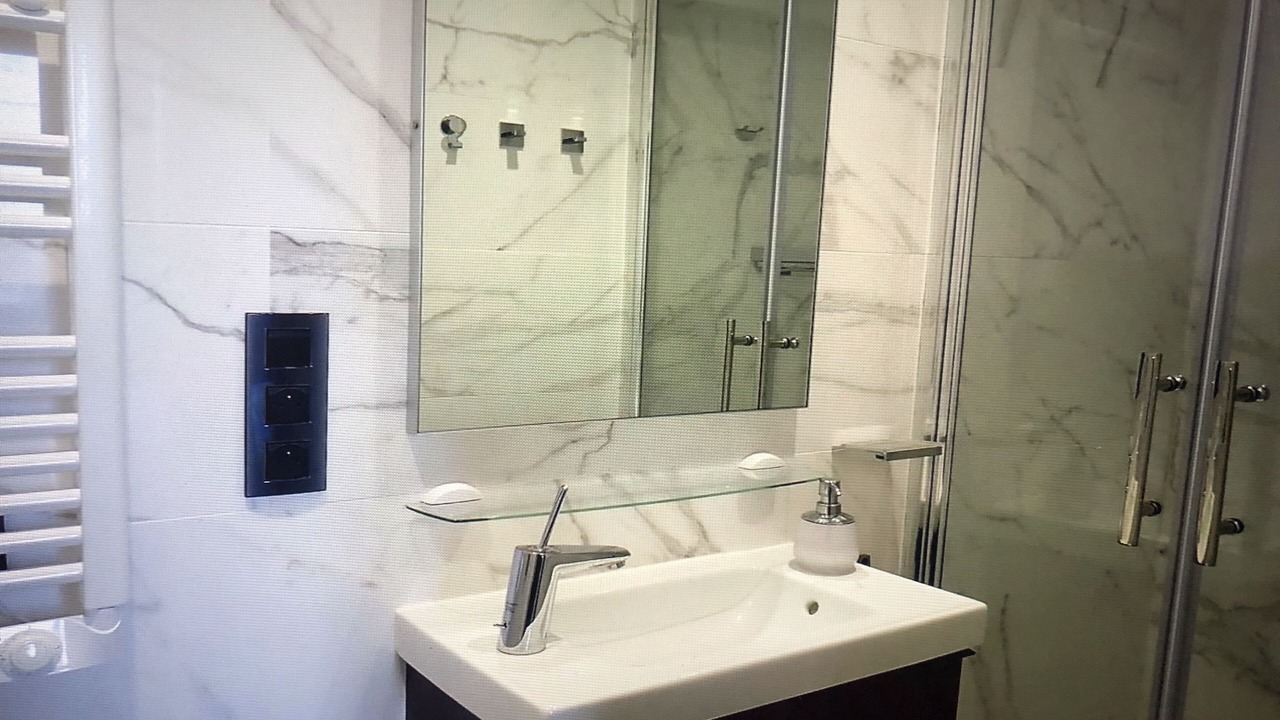 Photo of Bathroom in Thermal