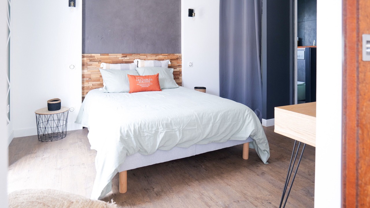 Photo of Bedroom in Brem Sur Mer