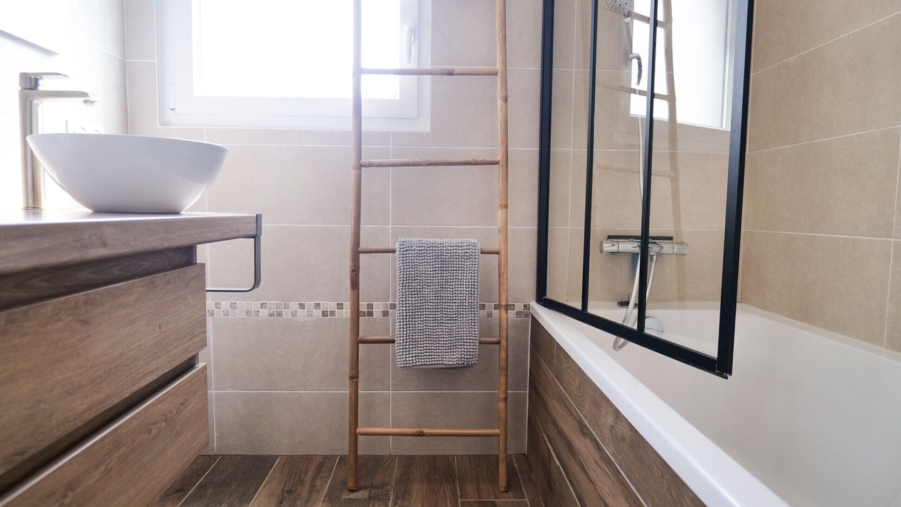 Photo of Bathroom in Brem Sur Mer