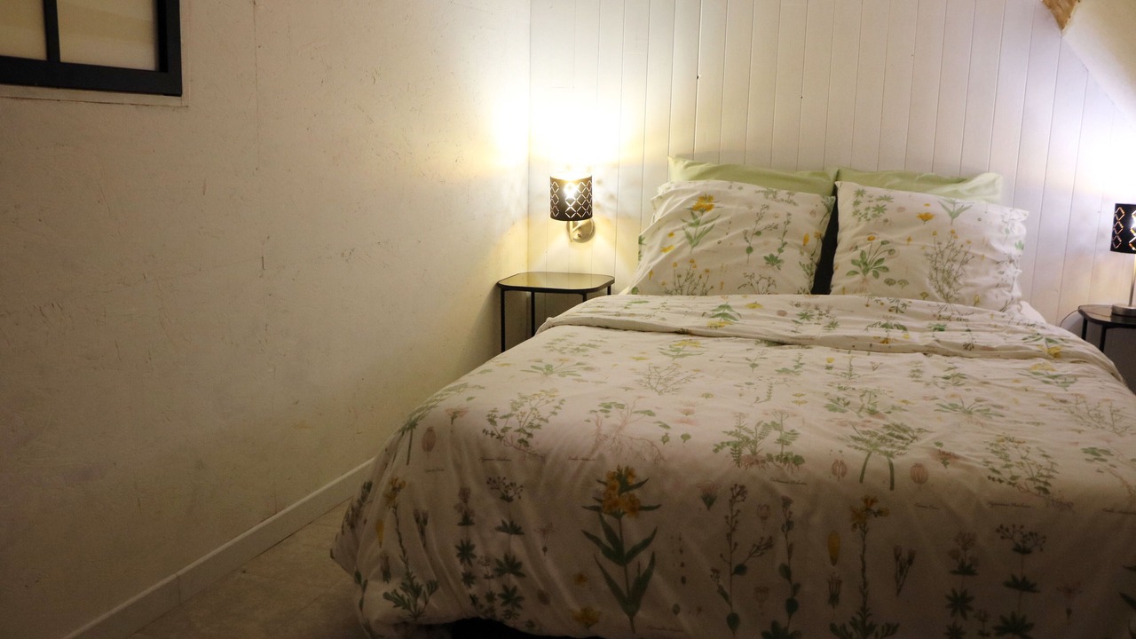 Photo of Bedroom in Larchant