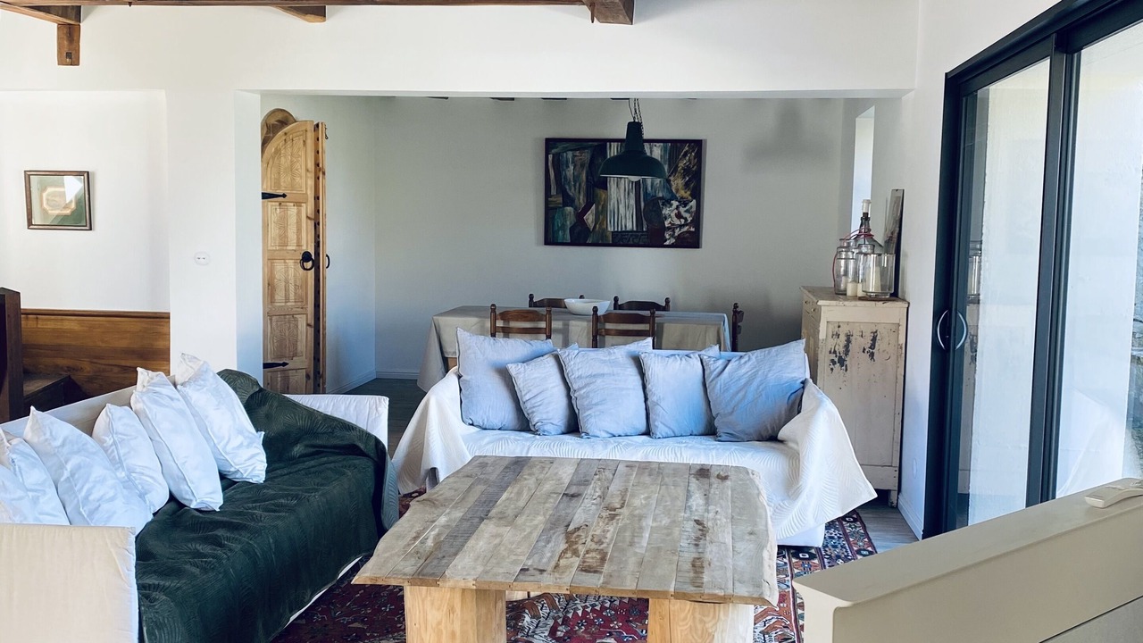 Photo of Livingroom in Lorrez-le-Bocage