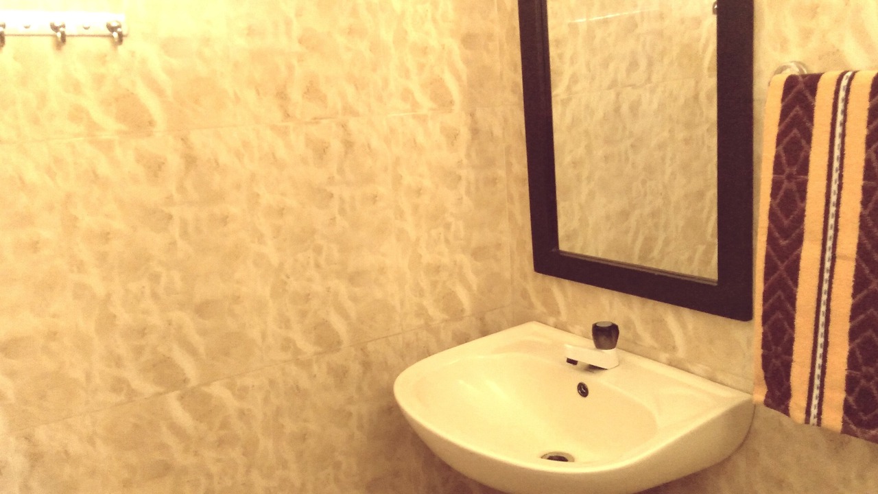 Photo of Bathroom in Ukuwela