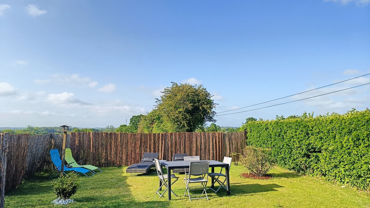 Photo of Outdoor in Le Molay-Littry