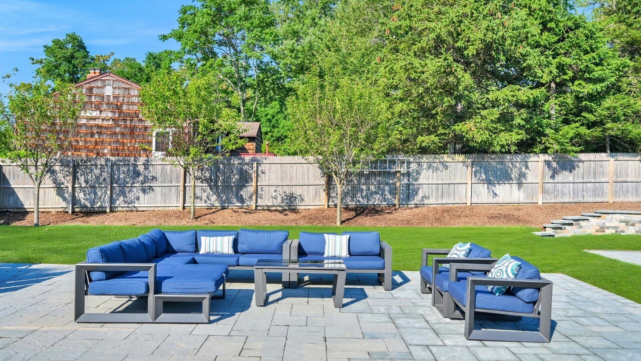 Photo of Patio Balcony in Greenport West