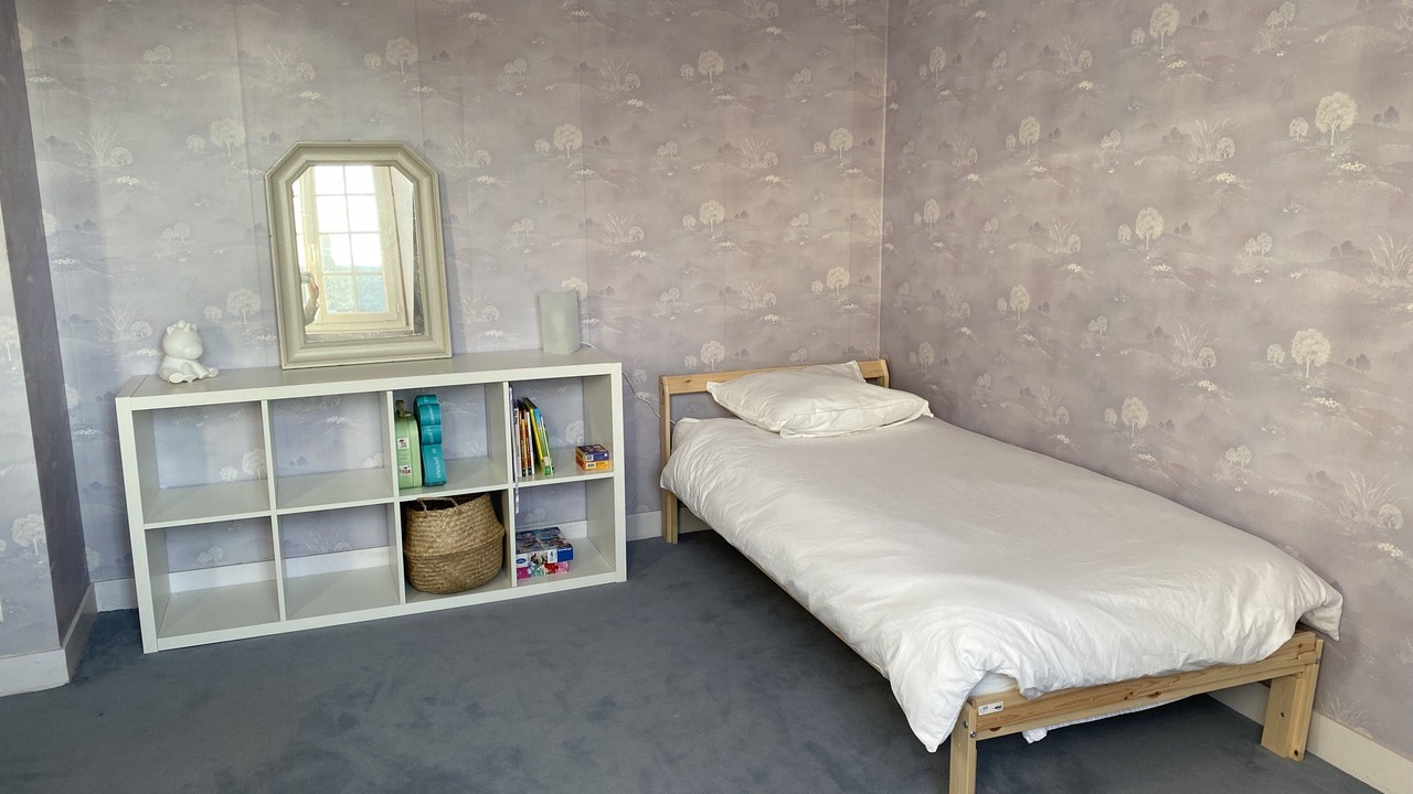 Photo of Bedroom in Huisseau-sur-Mauves
