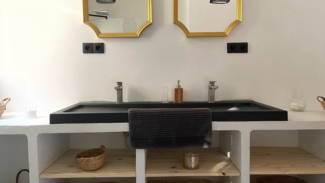 Photo of Bathroom in Les Hauts de Villeneuve