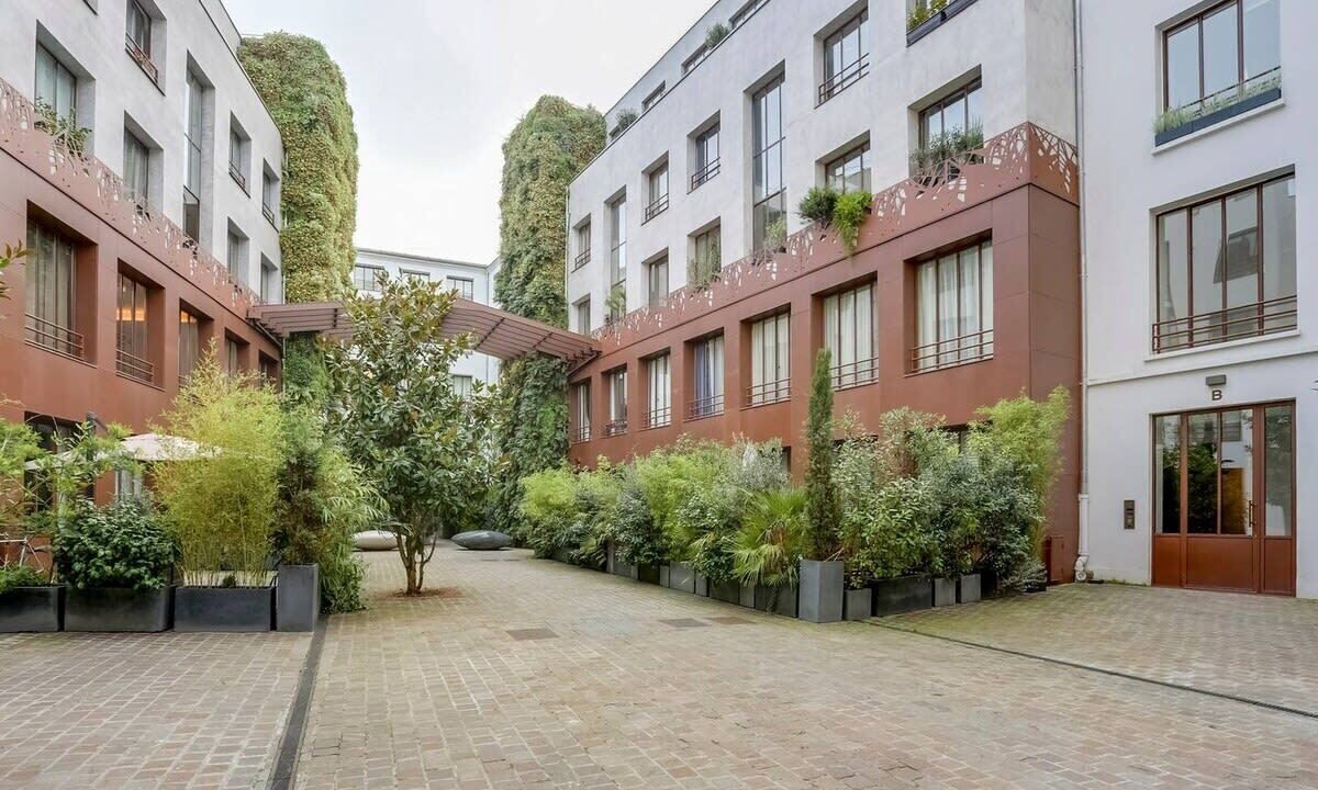 Photo of Outdoor in 11th Arrondissement