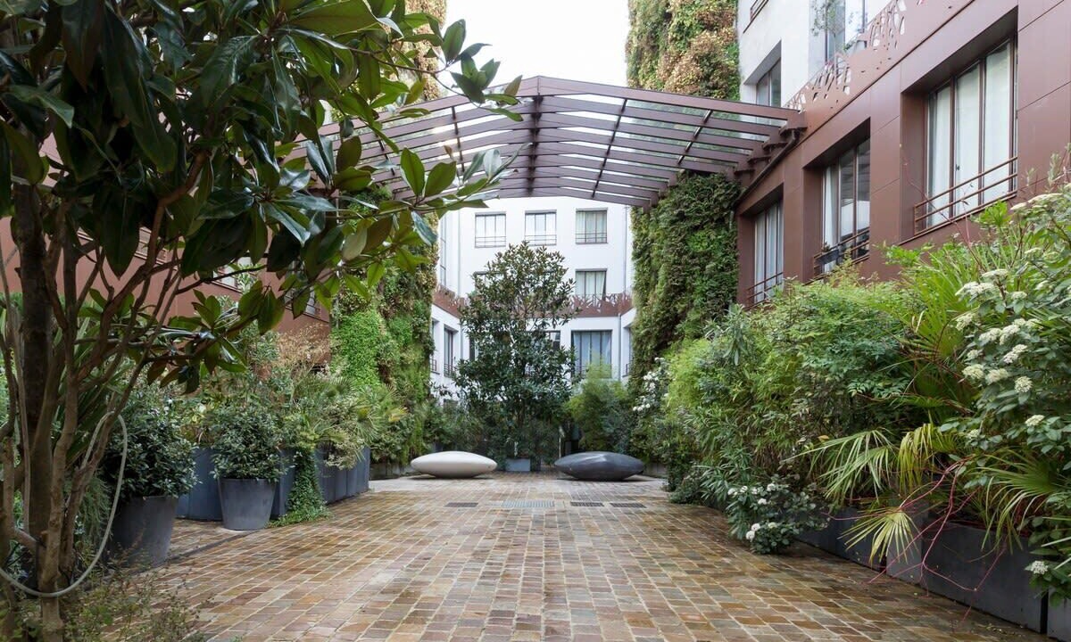 Photo of Outdoor in 11th Arrondissement